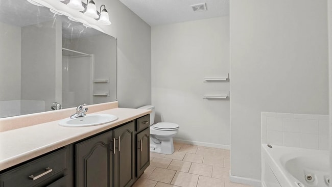 Building Photo - BEAUTIFUL 3 bedroom home available in June!