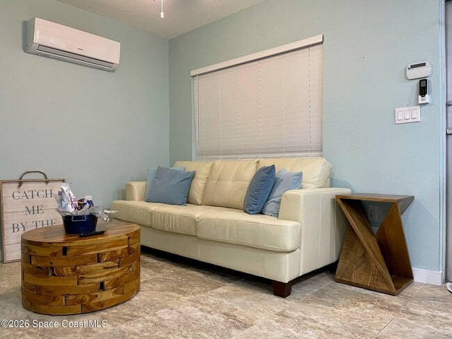 Building Photo - 365 N Orlando Ave