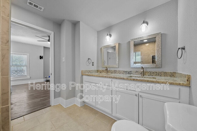 Building Photo - 1031 Schley Ave