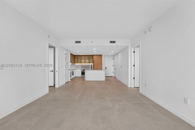 Building Photo - 2200 Brickell Ave