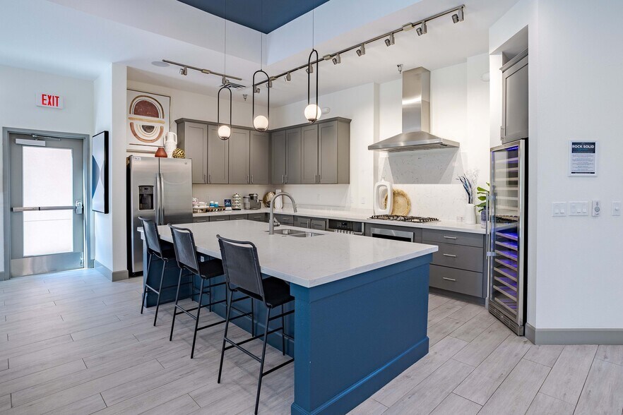 Building Photo - Enchanted Springs Apartments