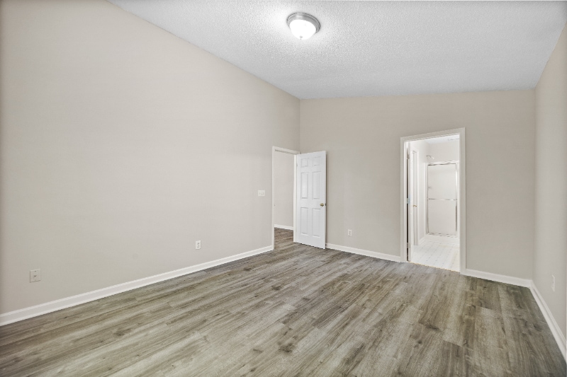 Building Photo - 4215 Mantua Way