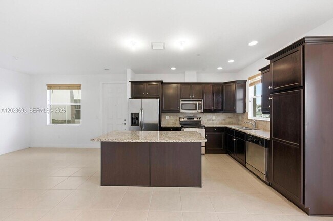 Building Photo - 3065 Tortola Way