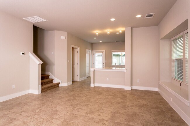Building Photo - 4720 Portillo Way