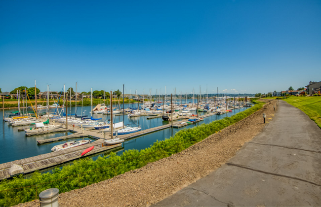 Building Photo - Modern 3-Bedroom Waterfront Escape – River...