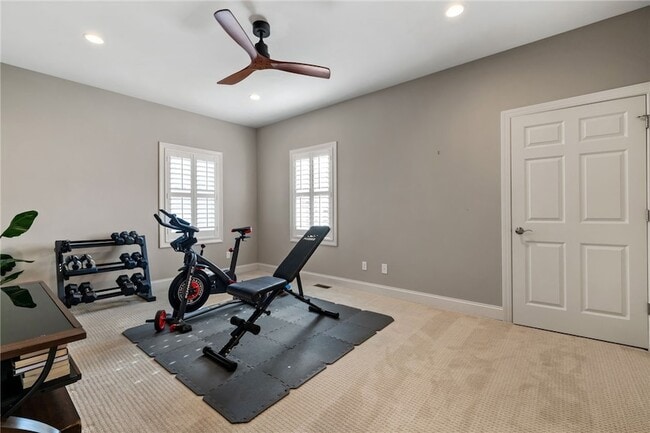 Building Photo - 261 1st St