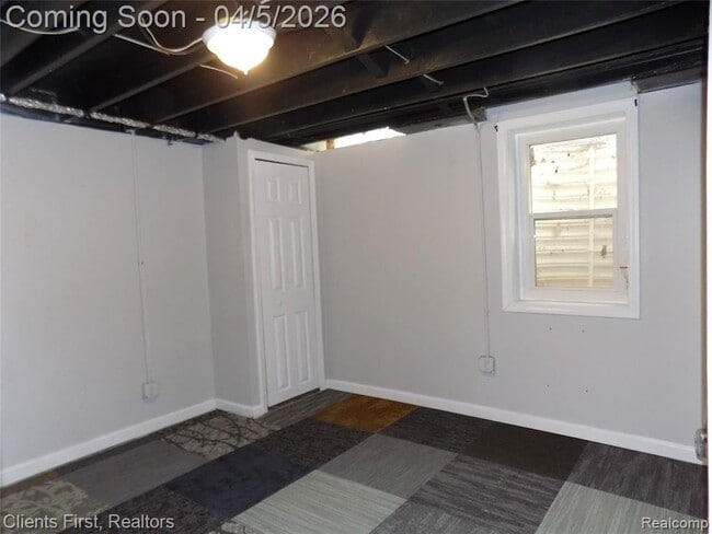 Building Photo - 39417 Cather St