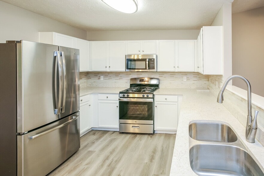 Building Photo - 10607 Pickens Ct