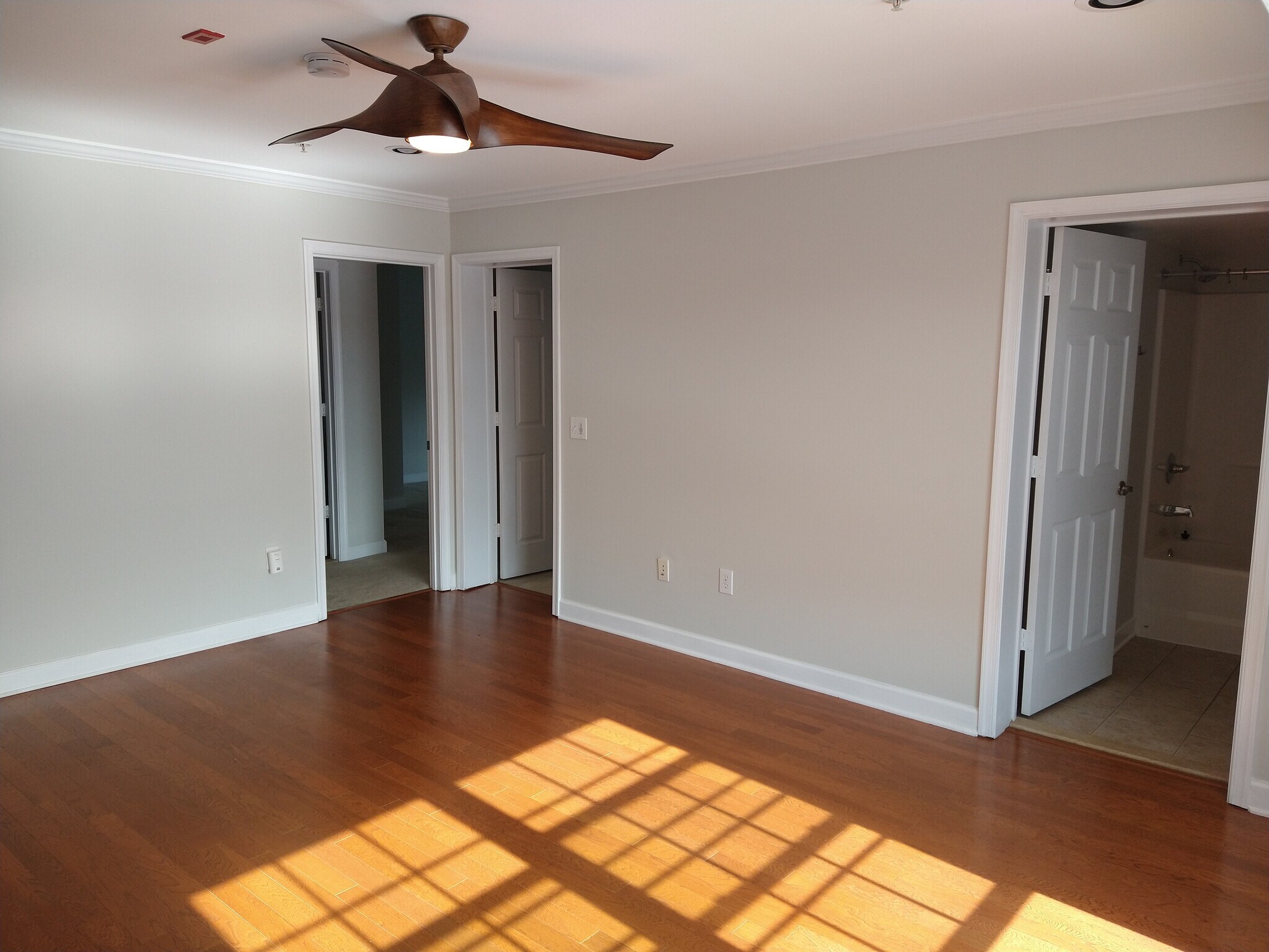 Building Photo - 5414 1st Pl NW