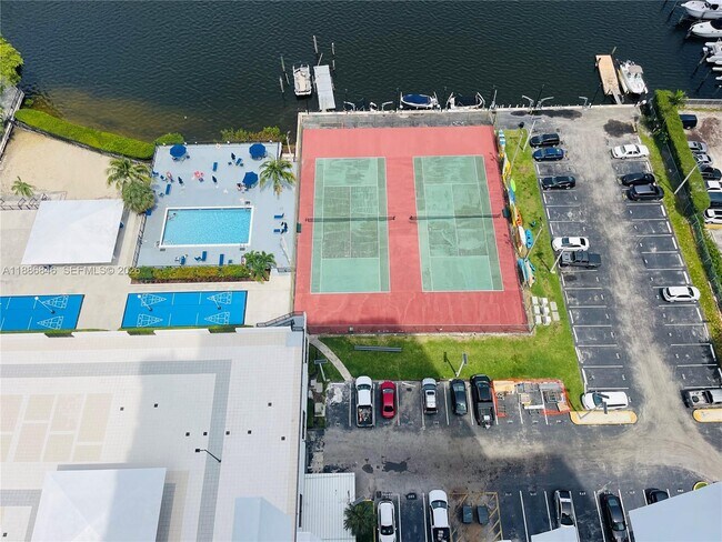 Building Photo - 2750 NE 183rd St