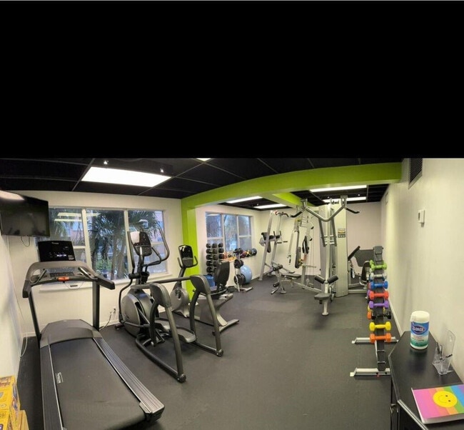 Building Photo - 4117 Bougainvilla Dr