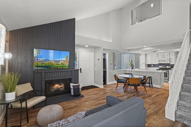 Building Photo - 26481 Olivewood