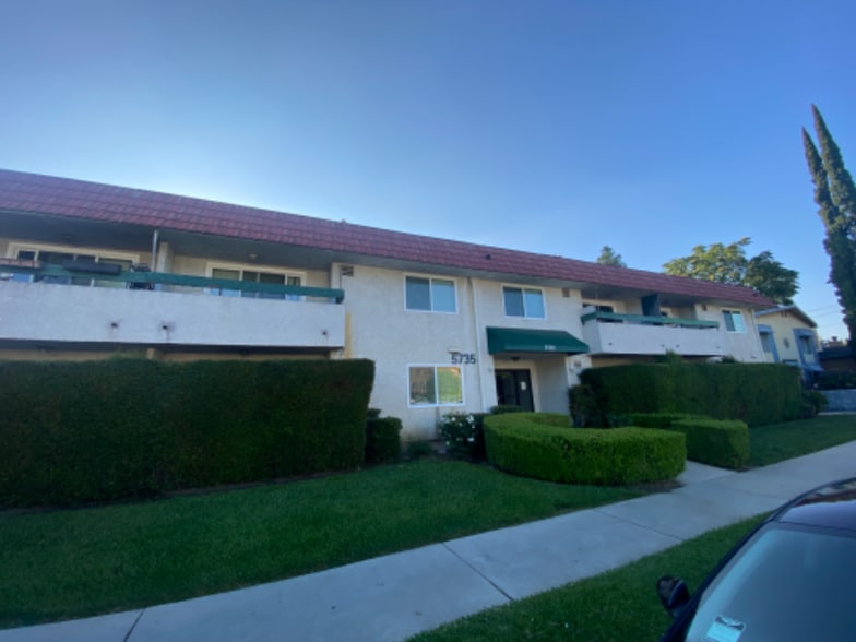 Building Photo - 5735 Woodman Ave