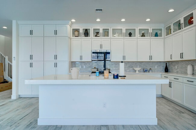 Building Photo - 16234 Sea Turtle Pl