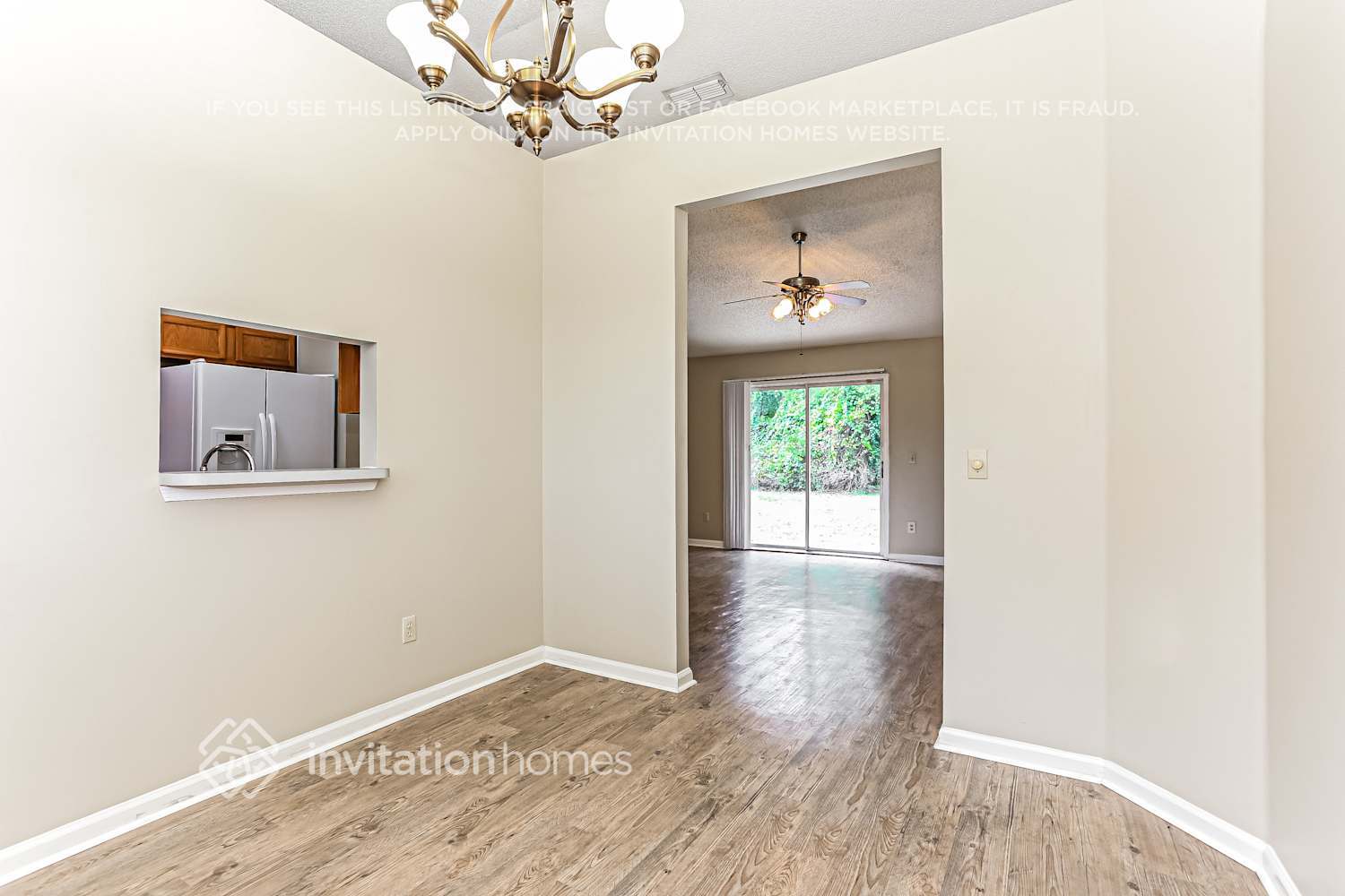 Building Photo - 2094 St Martins Dr W