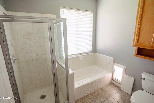 Building Photo - 43632 Colony Dr