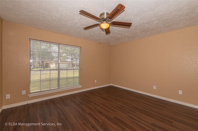 Building Photo - 12834 Timothy Dr