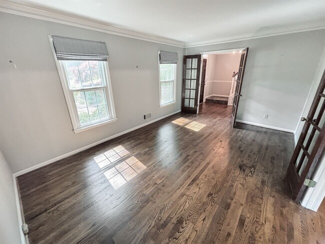 Building Photo - Beautifully Updated 4-Bedroom Home in Top-Rated Walton High District