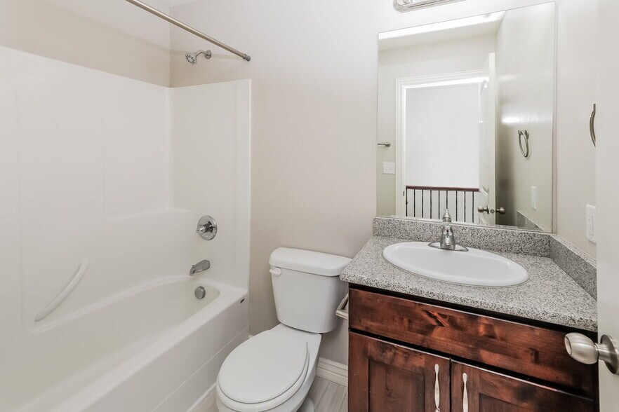 Building Photo - 1681 E Tumwater Ln