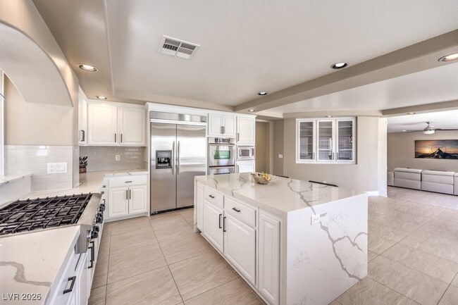 Building Photo - 11072 Pentland Downs St