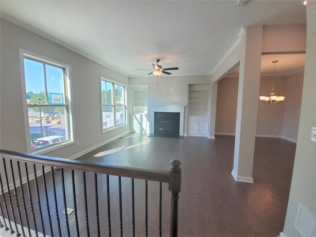 Building Photo - 881 Sunset Park Dr