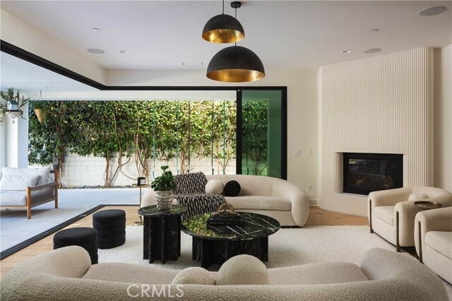 Building Photo - 311 Costa Bella Ct