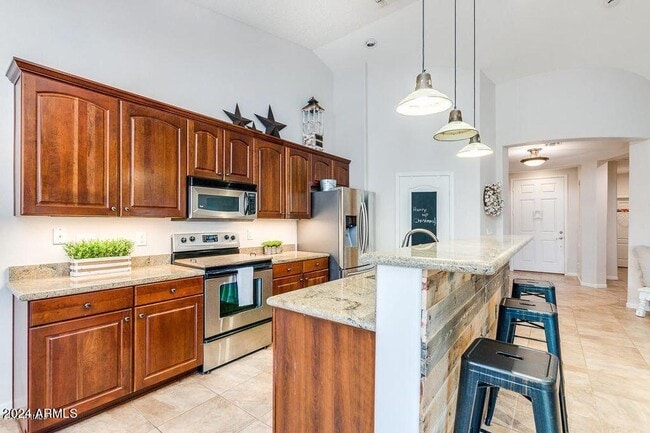 Building Photo - 2298 E Ebony Dr