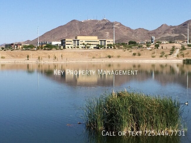 Building Photo - 3 BEDROOM 2 BATH HENDERSON CONDO WITH 1 CA...