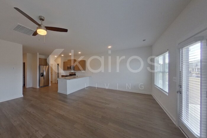 Building Photo - 6121 Taramore Ln NW
