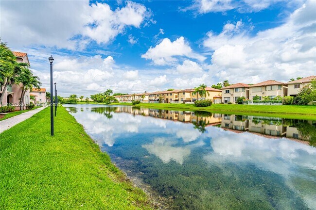 Building Photo - 6700 NW 114th Ave