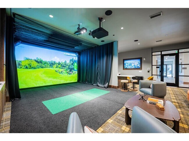 Building Photo - 640 Wisconsin Ave N