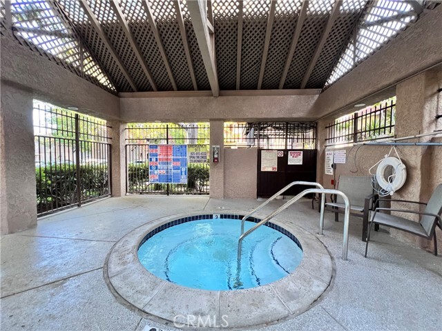 Building Photo - 2312 Archwood Ln