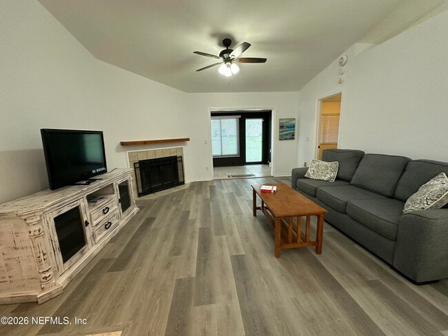 Building Photo - 3110 Sea Hawk Dr