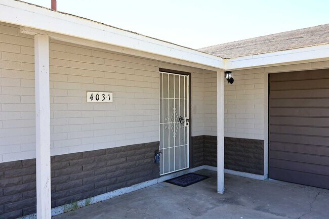 Building Photo - 4031 N 81st Ave