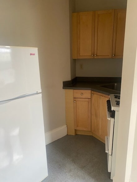 Building Photo - 38 Hemenway St