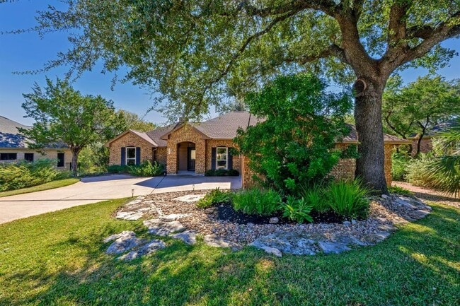 Building Photo - 205 Tellus St