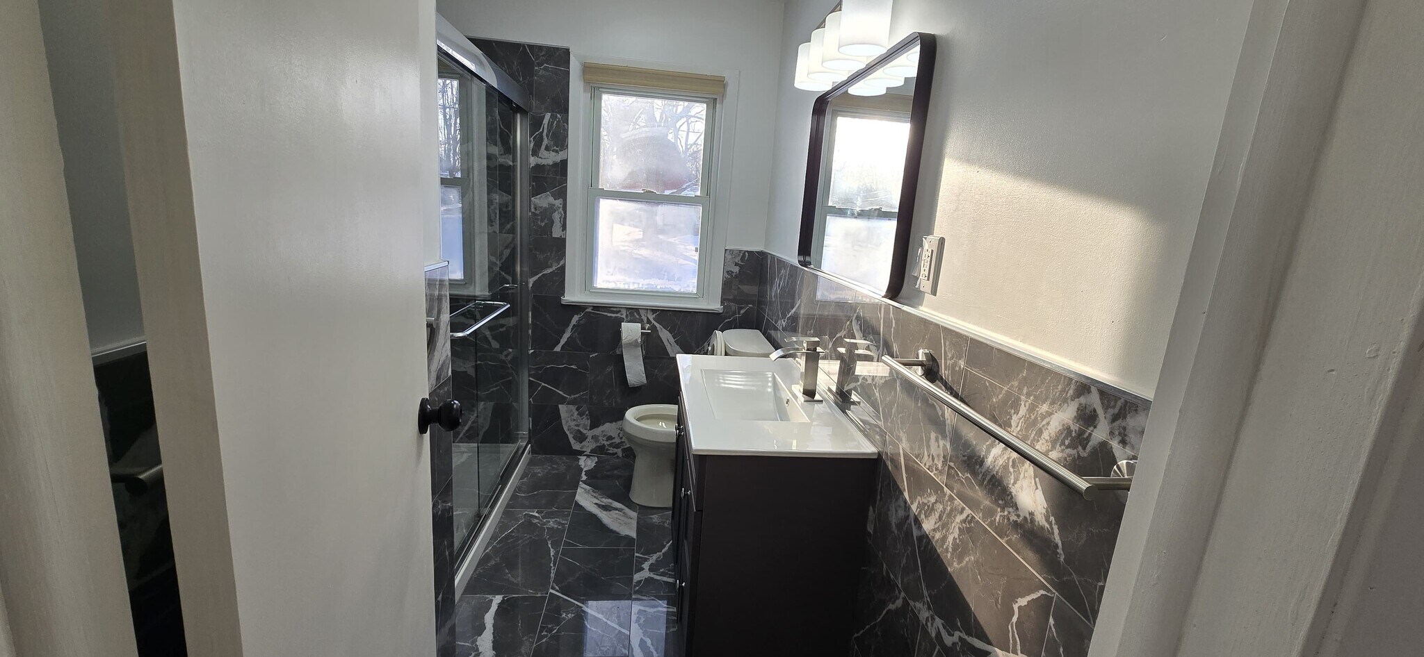 Building Photo - 20 Audabon Ter