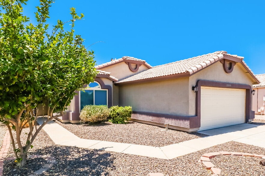 Building Photo - 15550 N Ulrich Way