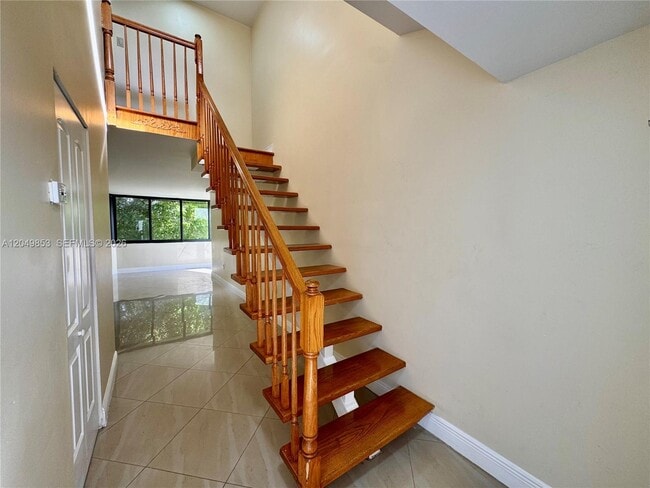 Building Photo - 8215 SW 152nd Ave