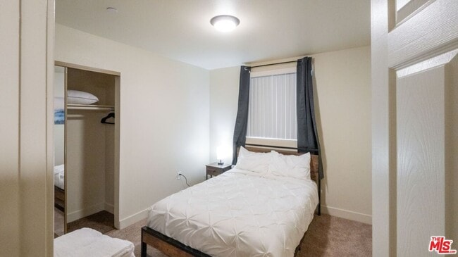 Building Photo - 4828 McKinley Ave