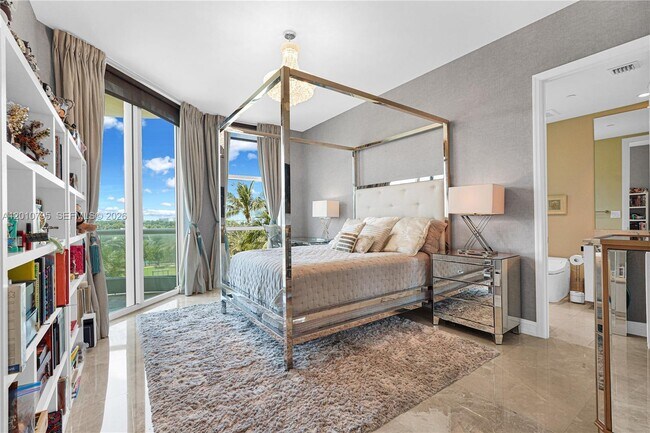 Building Photo - 16051 Collins Ave