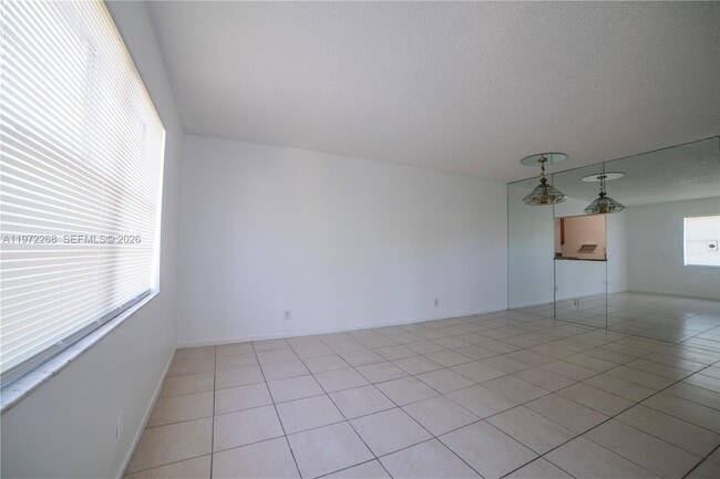 Building Photo - 4394 NW 9th Ave