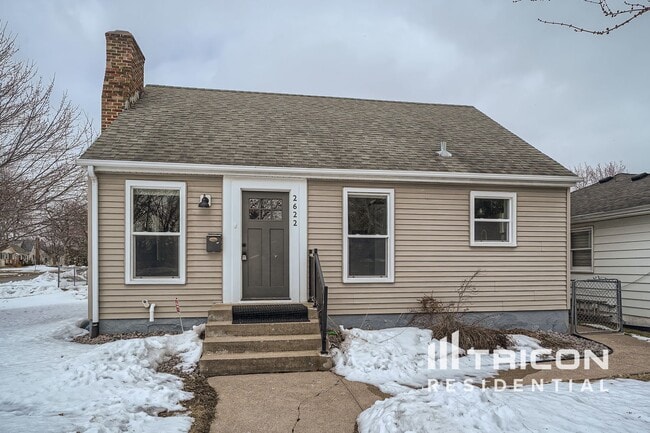 Building Photo - 2622 Meridian Dr