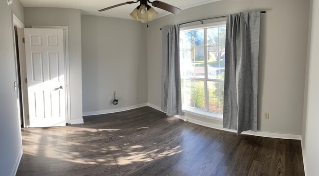 Building Photo - 502 Black Jack Cove