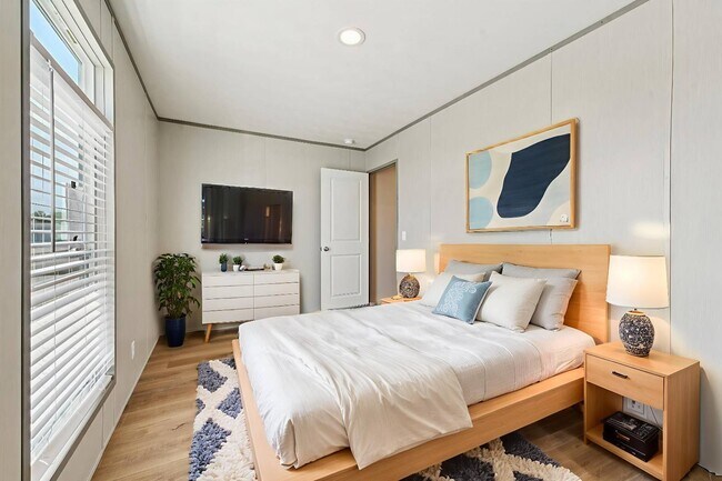 Building Photo - 1612 Sidewinder Dr