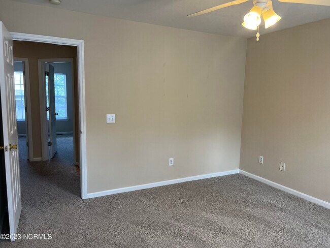 Building Photo - 4215 Williamsbrook Ln