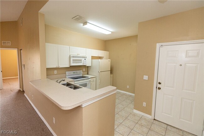 Building Photo - 4275 Bellasol Cir