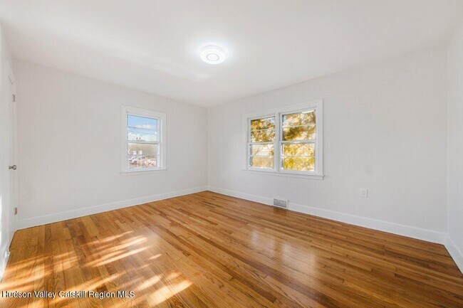 Building Photo - 146 NY-28