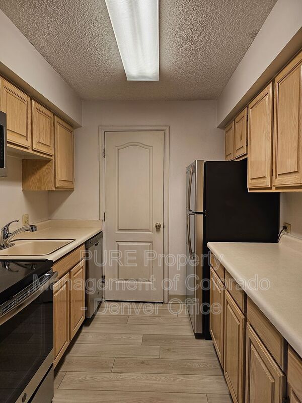 Building Photo - 1020 15th St