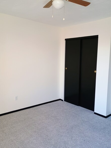 3rd Bedroom - 10360 E Jewell Ave